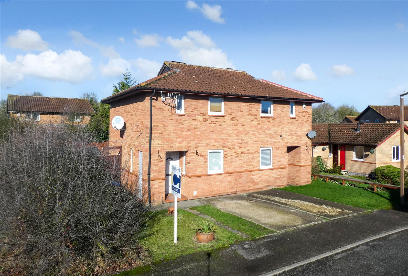 Montgomery Crescent, Bolbeck Park, Milton Keynes